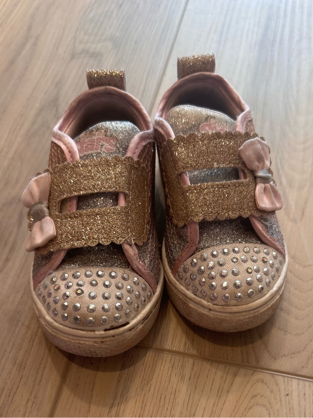 Girls' Glitter Bow Sneakers in Rose Gold - Kids Shoes